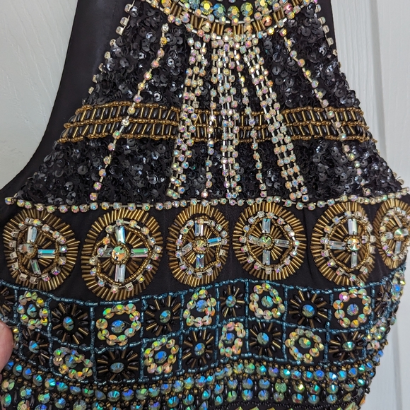 Women's Crystal Halter Top & Skirt 2 Piece Set - Size 3 - Picture 4 of 7